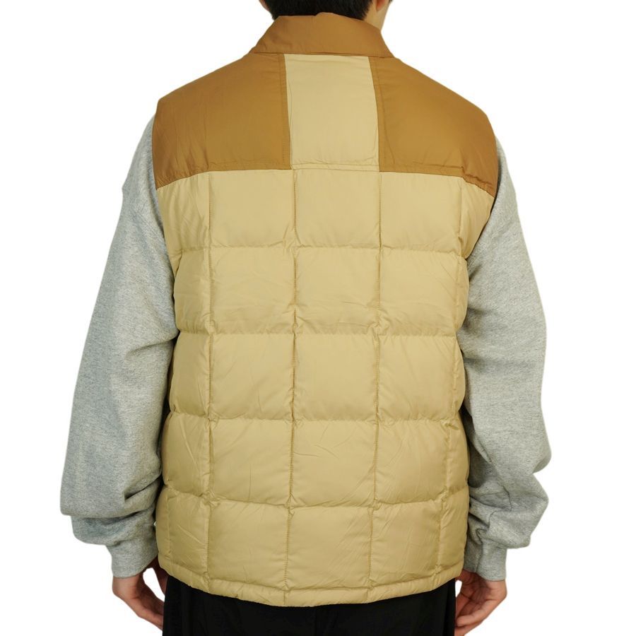 THE NORTH FACE ベージュ キルティング ベスト Mサイズ ノースフェイス THE NORTH FACE メンズ ベスト M LHOTSE