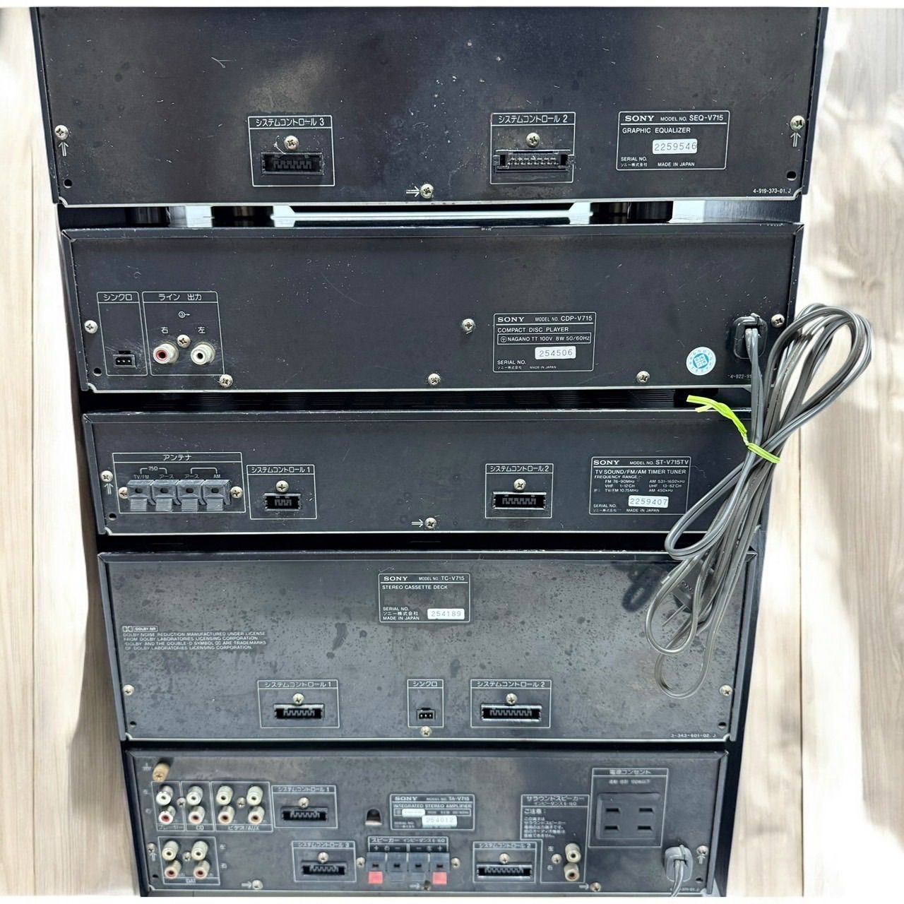 V715 ST-V715TV