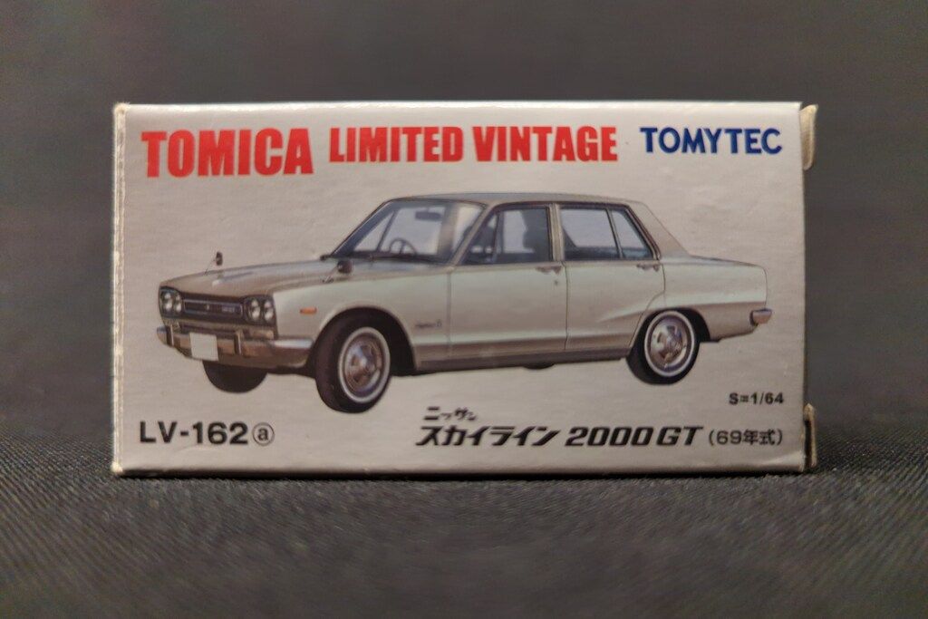 トミーテック TOMICA LIMITED VINTAGE ニッサン スカイライン 2000GT