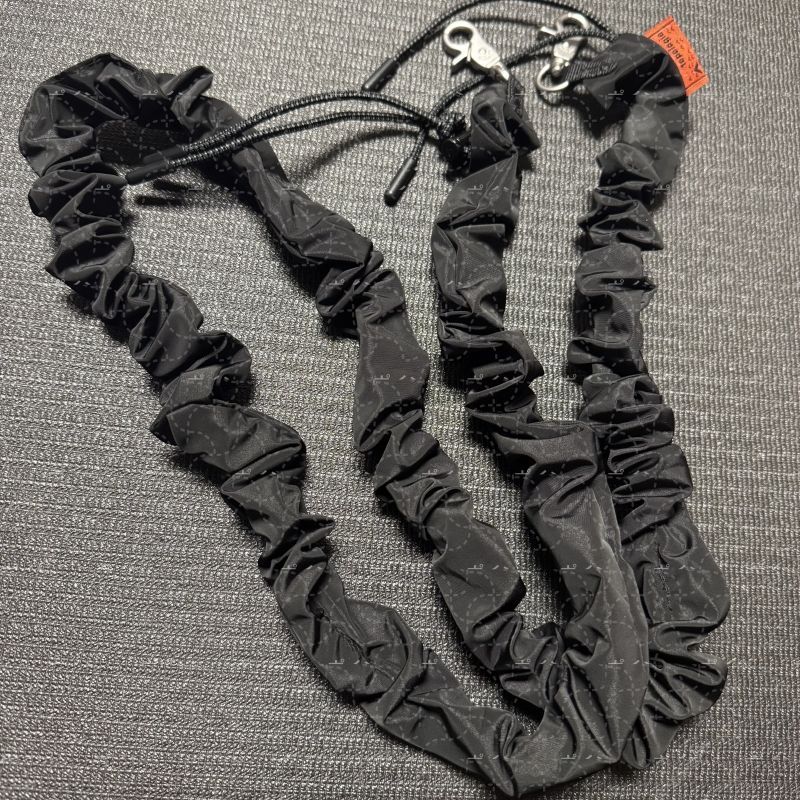 スマホアクセサリー TOPOLOGIE BUNGEE STRAP BLACK SATIN WR Bungee Strap / Black Satin【ストラップ単体】 – Topologie