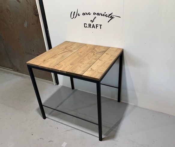 アイアン　ウッド　ダイニングテーブル　600×700　インダストリアルデザイン