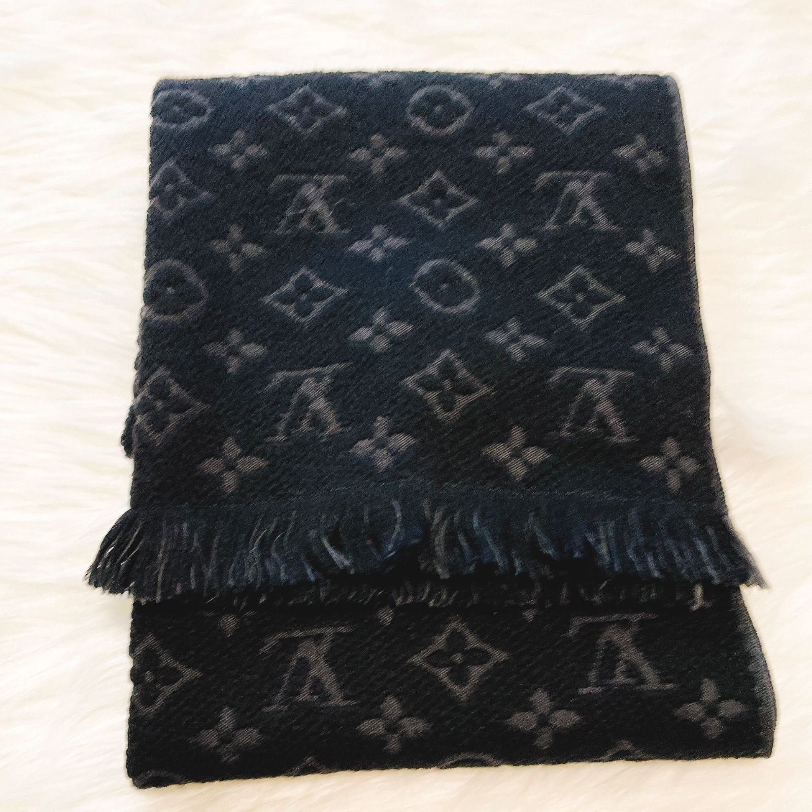 【超美品】LOUIS VUITTON ルイヴィトン エシャルブ マフラー ◇すぐ届く◇【Louis Vuitton】エシャルプ・LV エセンシャル