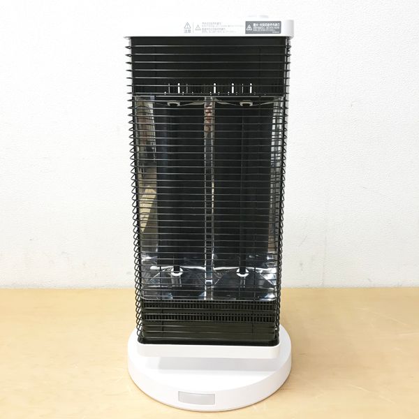 ダイキン 【未使用】DAIKIN 遠赤外線暖房機 セラムヒート 電気ストーブ 首振り 人感センサー マットホワイト 2022年製 CER11YS-W  - メルカリ