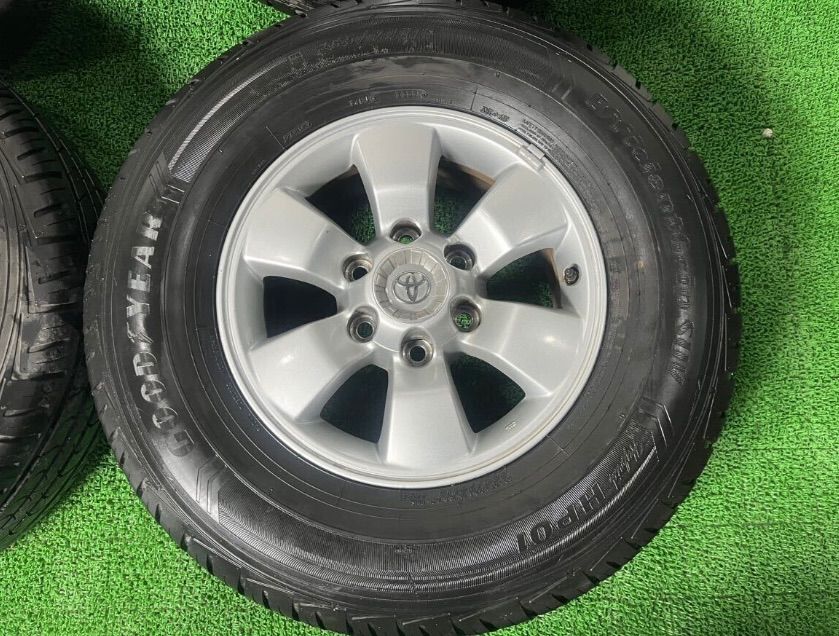 管理番号 247-37】 トヨタ ハイラックスサーフ 純正 ホイール 16×7J +11 PCD 139.7-6H グッドイヤー 265/70R16  ランクル 等 - メルカリ