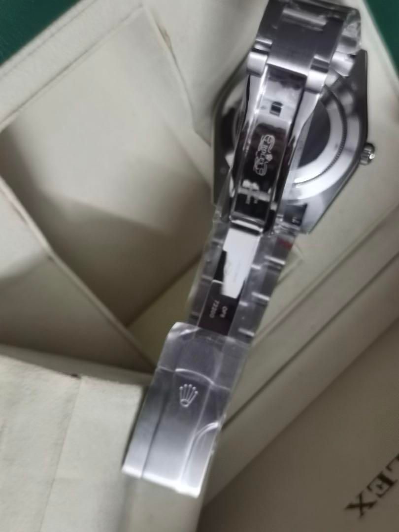 EXPLORER 自動巻き　値下げしました。 EXPLORER 自動巻き値下げしました。