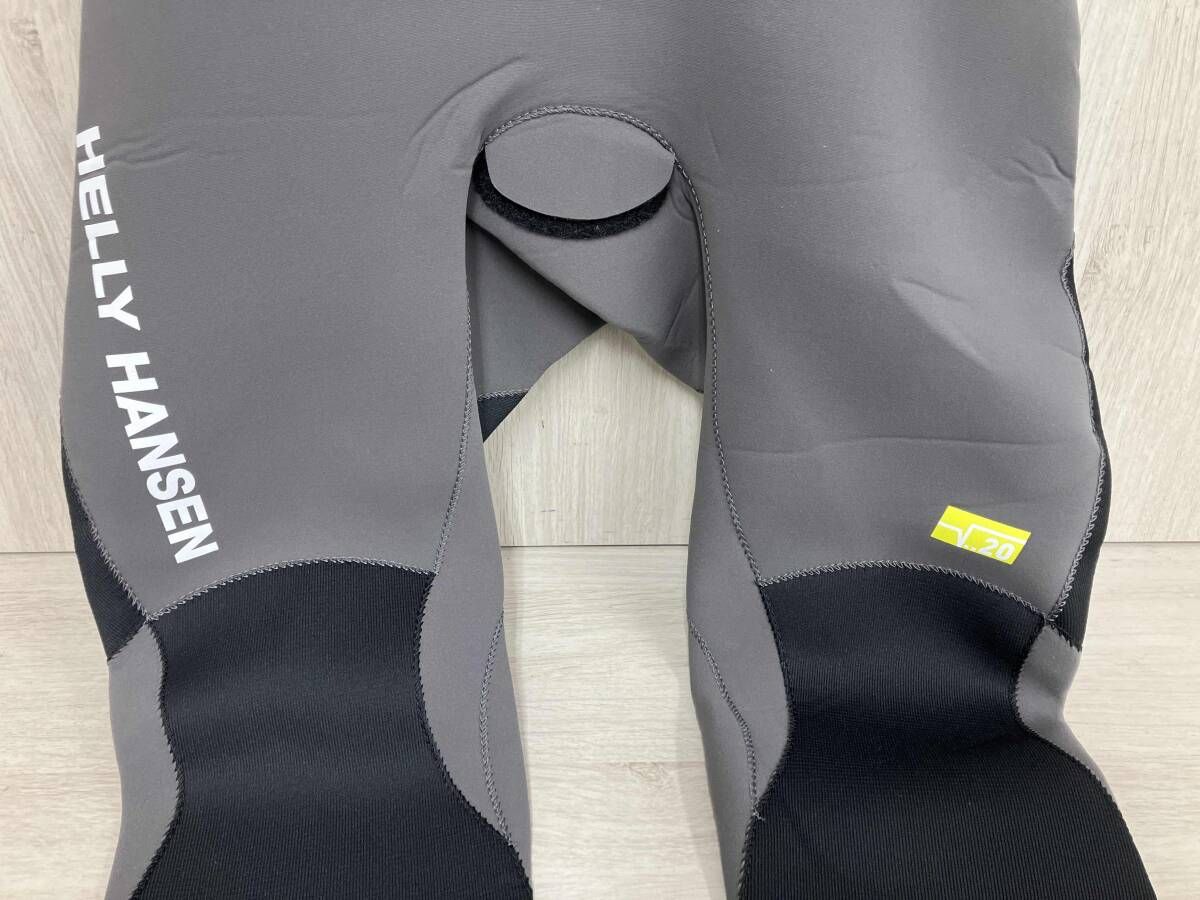 ウェットスーツ