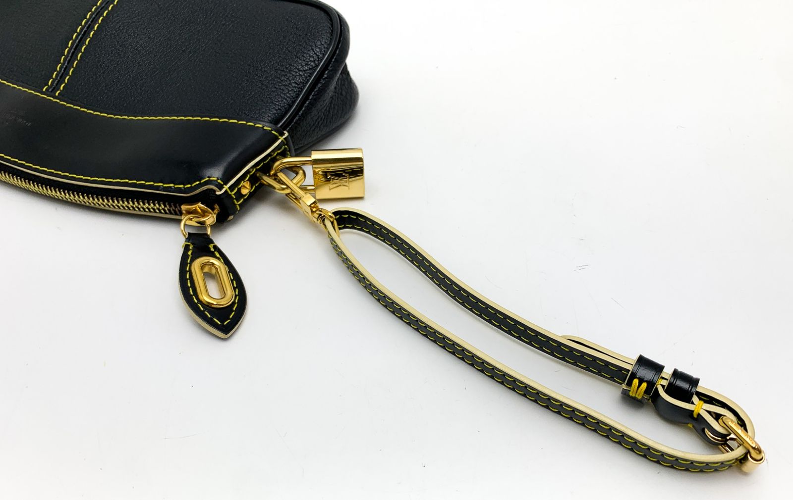 Louis Vuitton クラッチバッグ 黒 レザー Brand Max】ルイヴィトン・ヴィトン・エルメス・シャネル・カルティエ