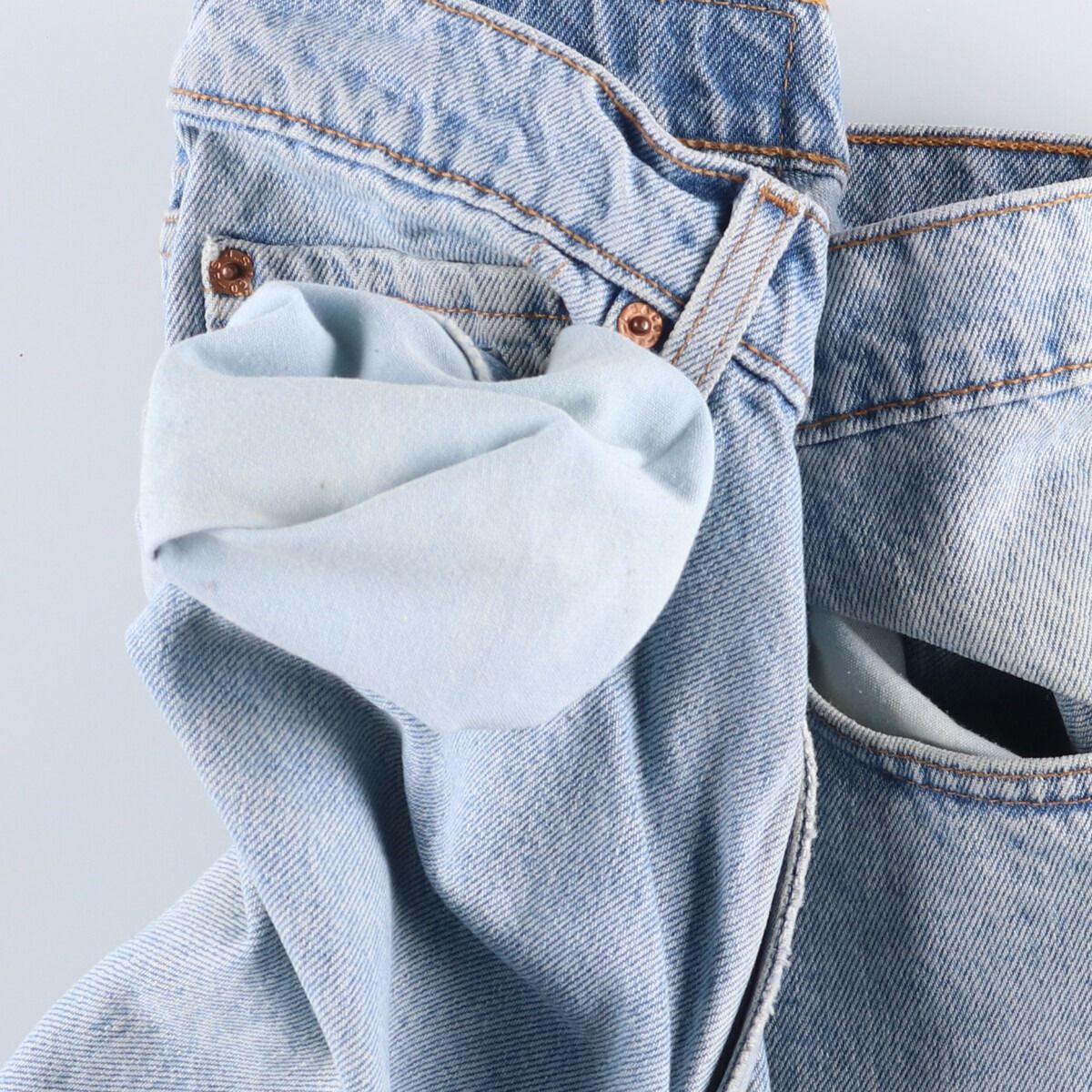 リーバイス Levi