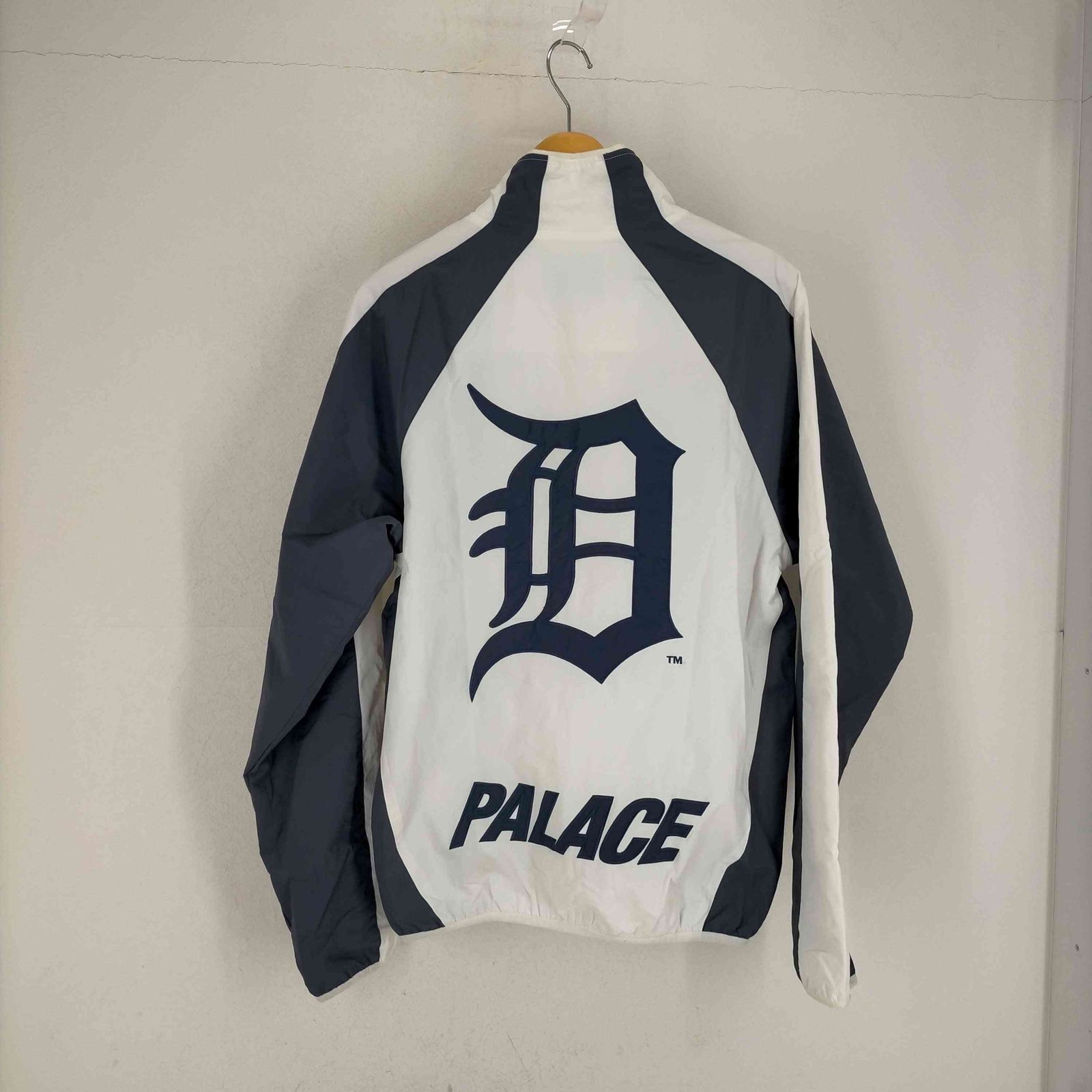 パレス PALACE Detroit Tigers New Era Track Top メンズ JPN：M - メルカリ