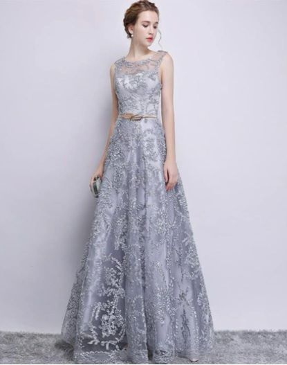 女優 エレガント