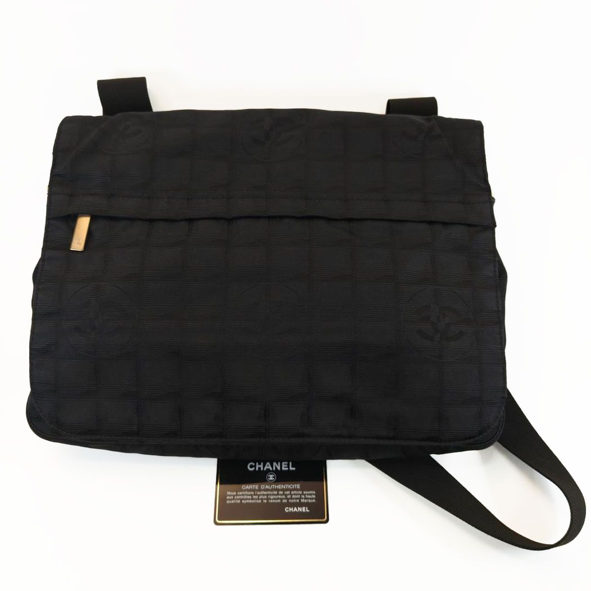 CHANEL トラベルライン　メッセンジャーバッグ ニュートラベルライン レア美品 シャネル CHANEL 2WAY バック