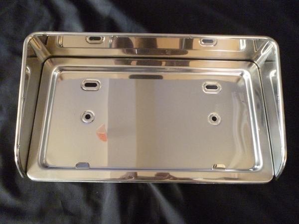 バイザー付きナンバー枠　ウロコ　中型用 ステンレス製 ジェットイノウエ 中型ナンバー枠 丸棒 ウロコバイザー付