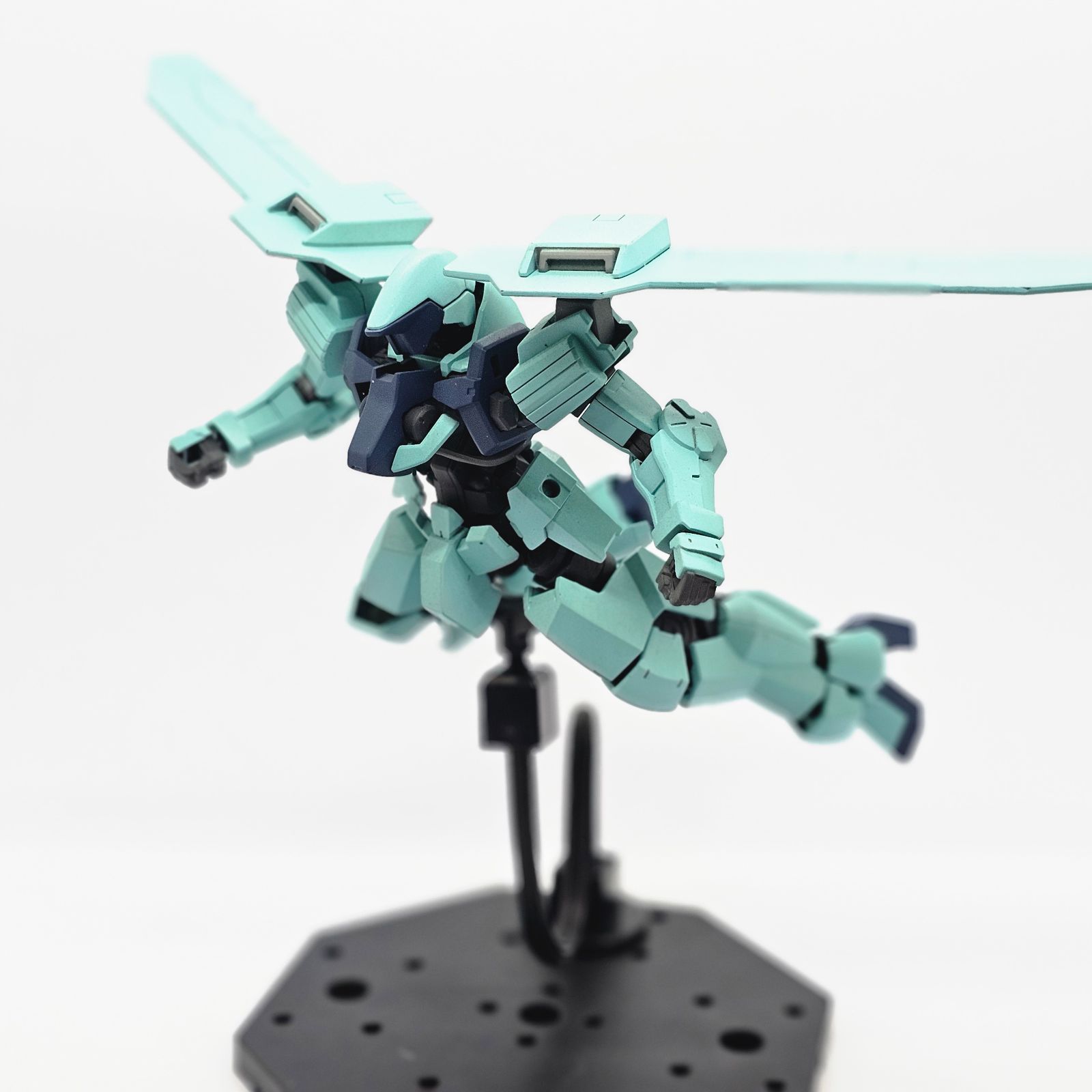 HG　グレイズリッター（改修品）ガンプラ　完成品　ジャンク