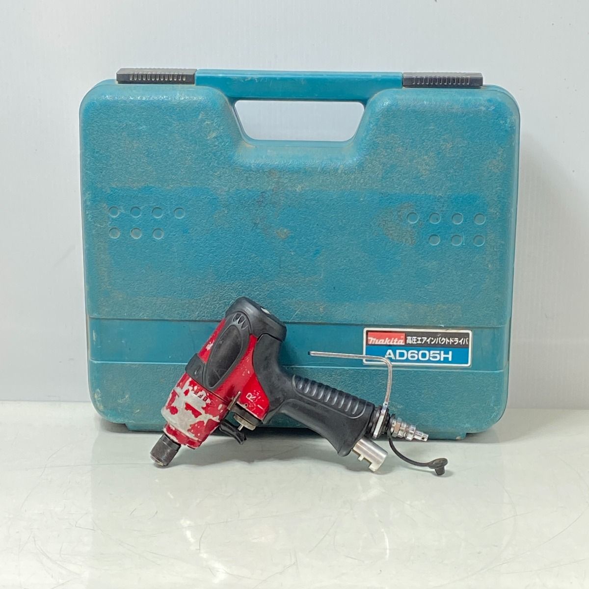 ΦΦMAKITA マキタ エアインパクトドライバ 高圧 AD605H レッド - メルカリ
