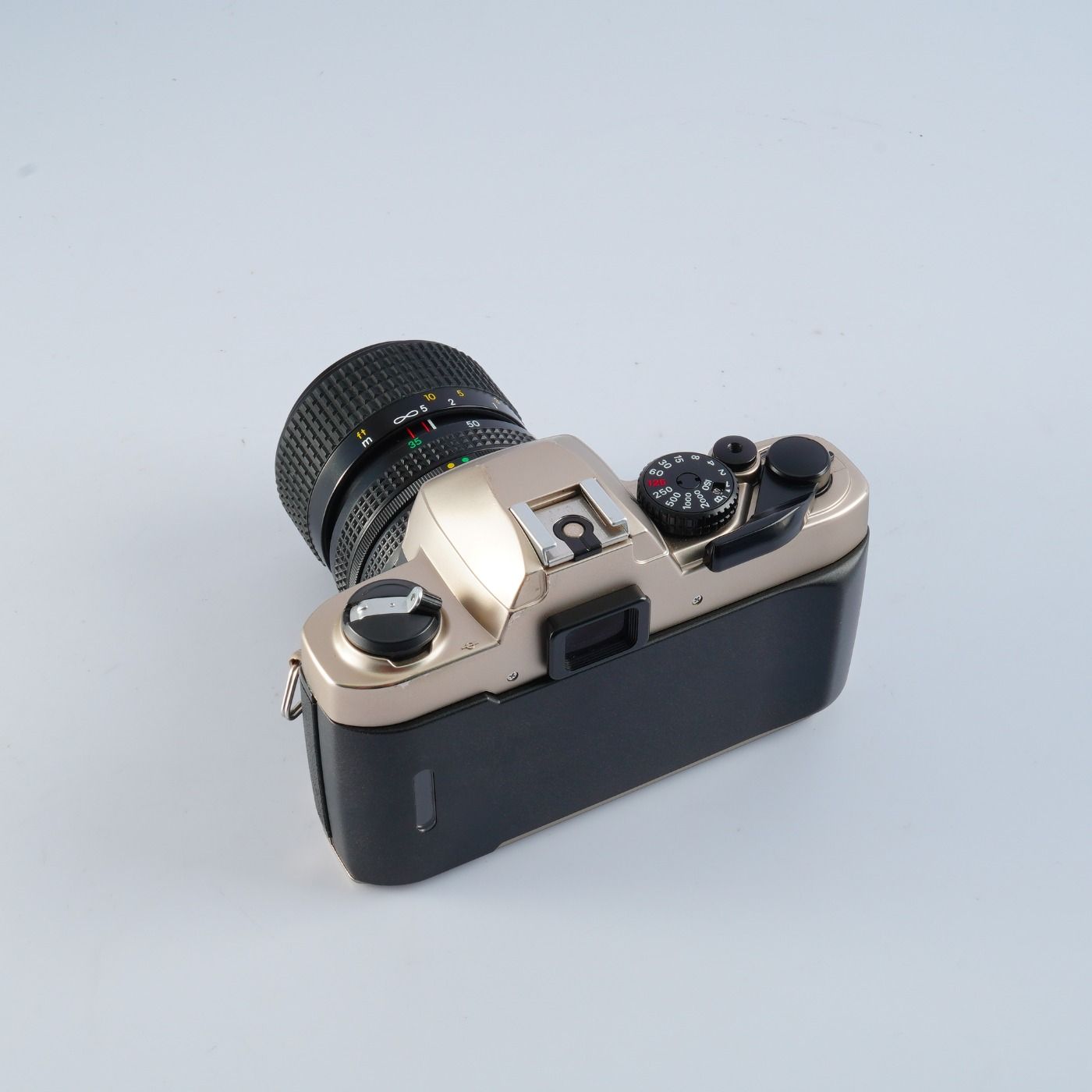 Nikon ニコン FM10 + Ai-S ZOOM Nikkor 35-70mm F/3.5-4.8 MF フィルム