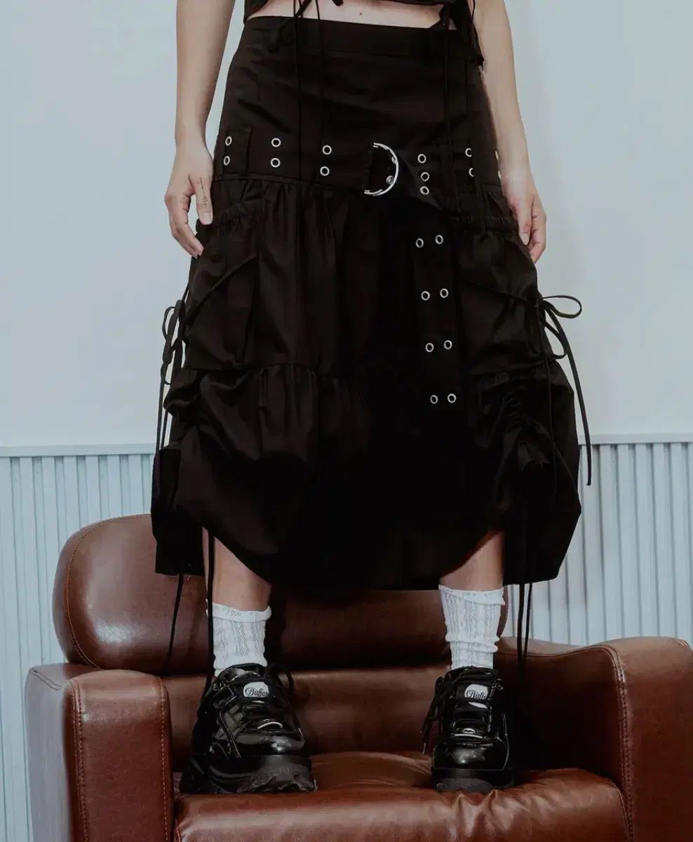 数コルセージ BIG キー ローライズ スカート ミディ丈