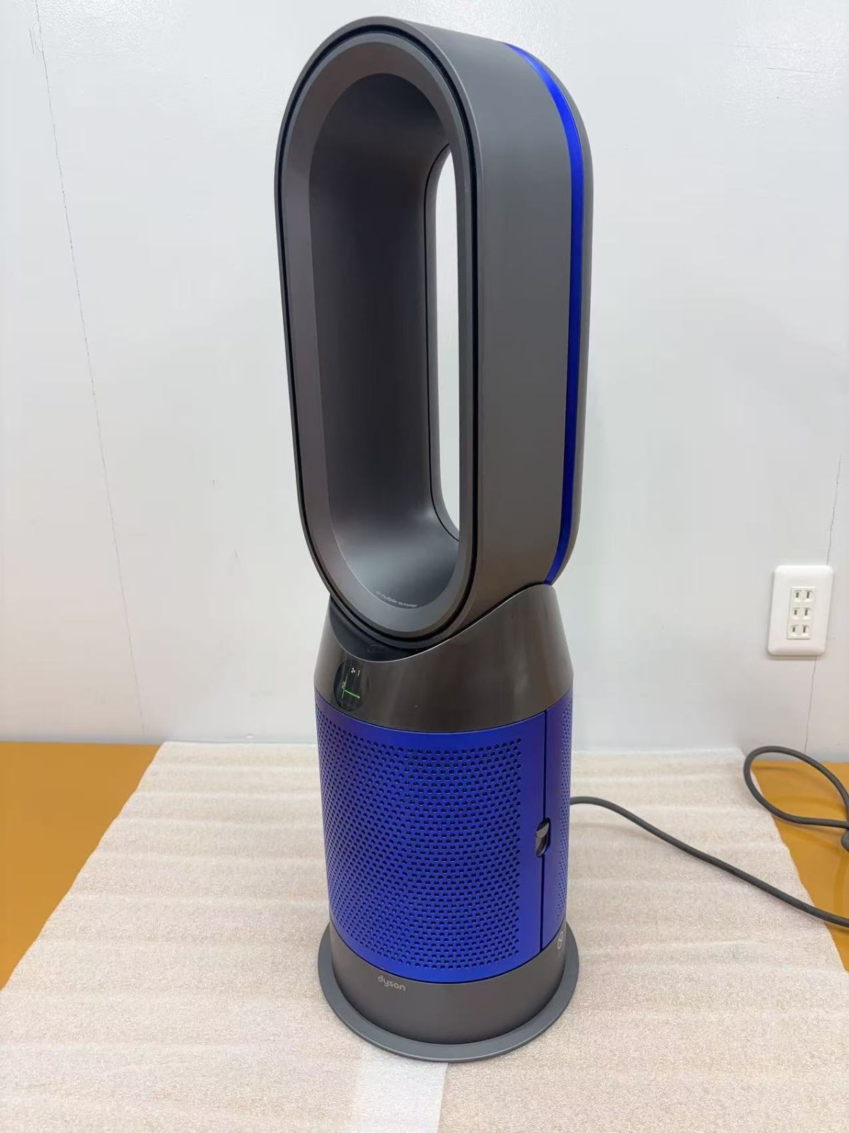 Dyson ダイソン タワー型冷風機 青 am09 2014年