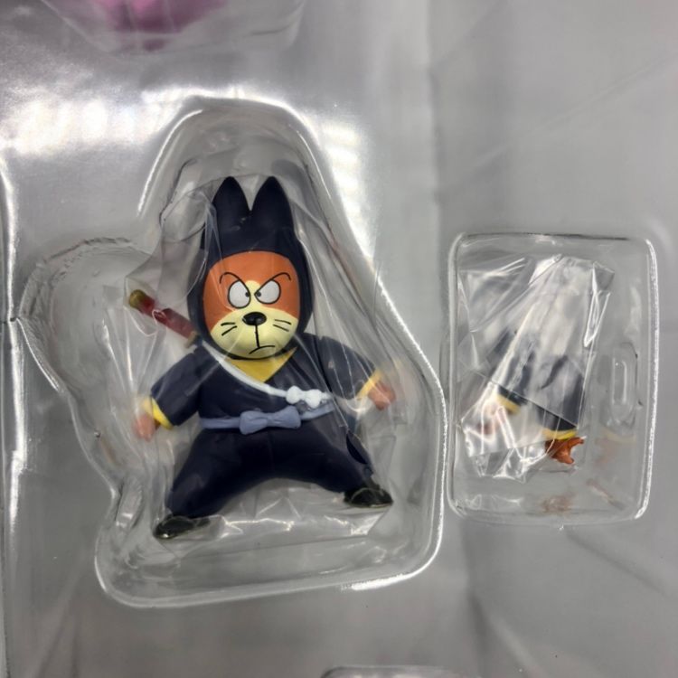 バンダイ