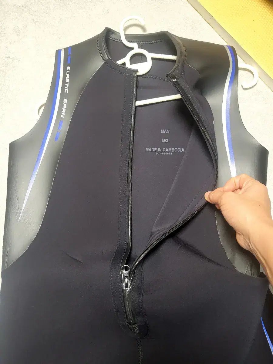 クレッシー スキューバ