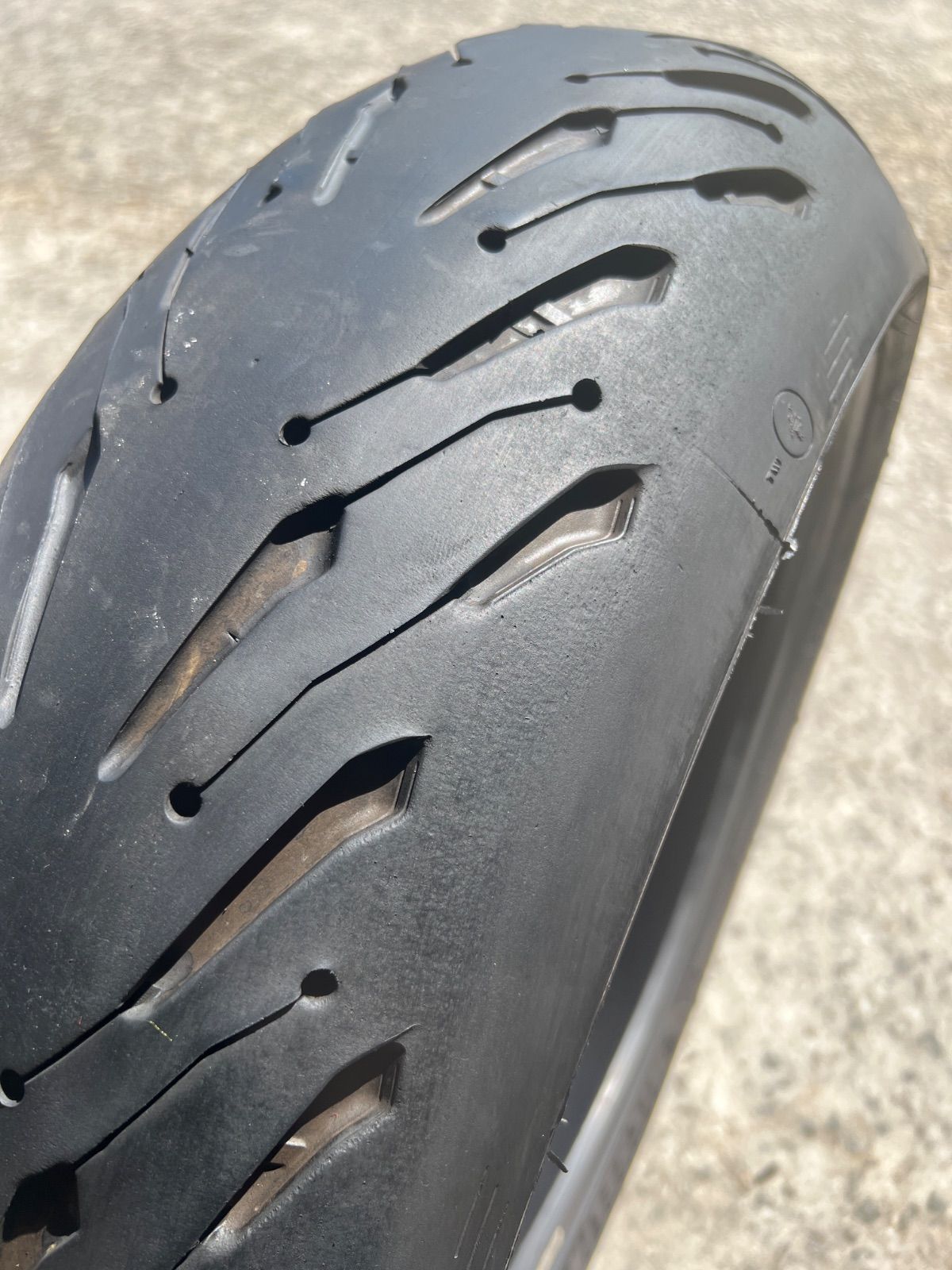 ミシュラン ロード5 前後セット 120/70ZR17 190/50ZR17 258 Amazon.co