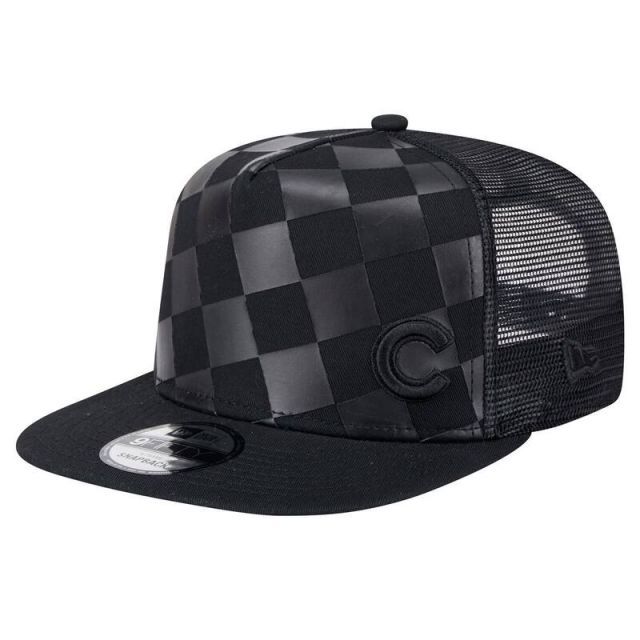 【送料無料】 ニューエラ メンズ 帽子 アクセサリー Men´s New Era Black Chicago Cubs Score Check 9FIFTY A-Frame Trucker Snapback Hat Cub Black