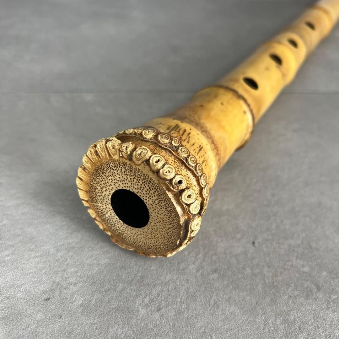 フォローで割引クーポン配布中】人気 尺八 琴古流 バチ型 銘あり 竹治 1印 最新 1尺8寸 5孔 和楽器 真竹 漆 25M9250TR0005-06  尺八 (しゃくはち） 玉山銘 真竹 琴古流 1尺8寸 Gyokuzan