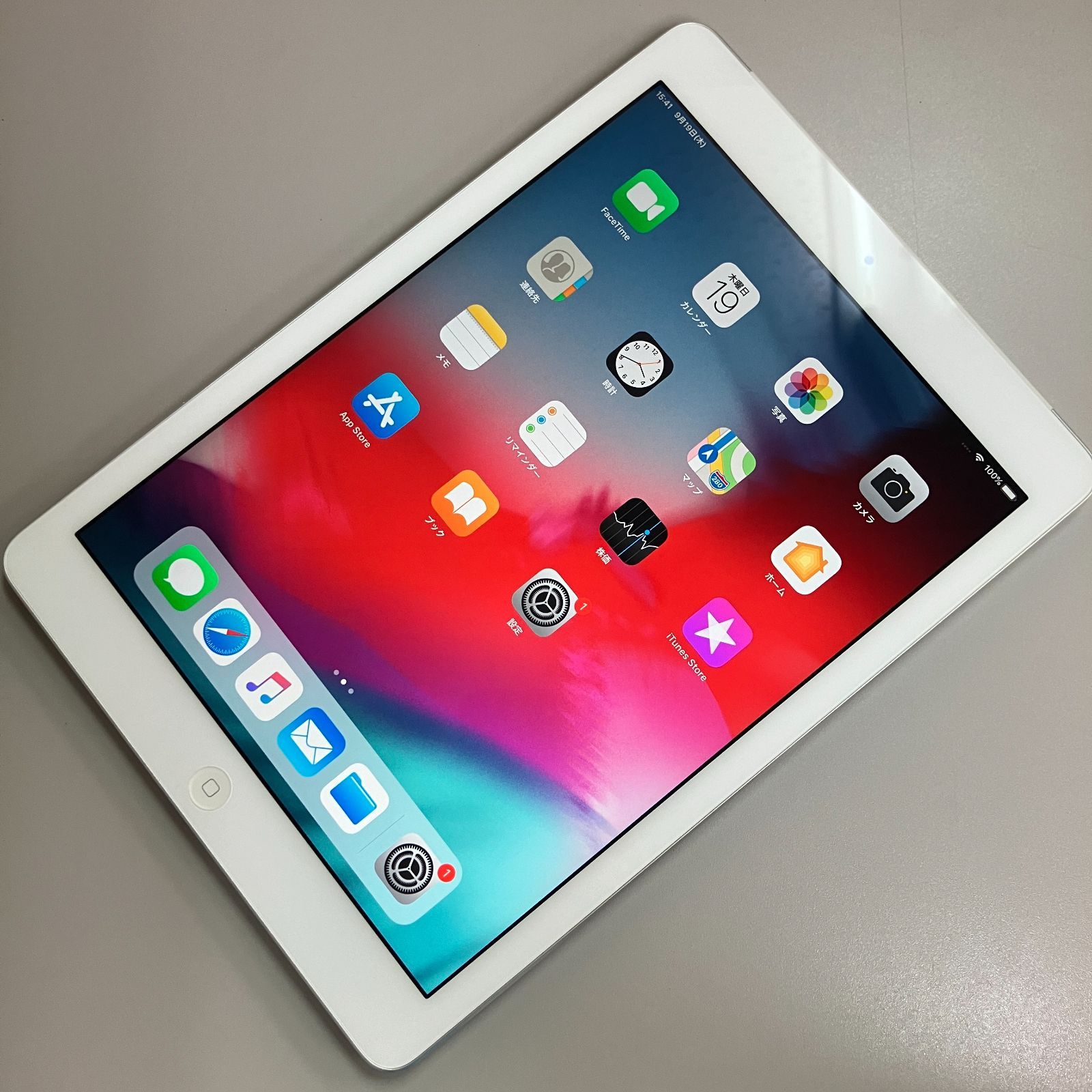 iPad Air 第1世代 128GB シルバー Wi-Fi+Cellular - メルカリ