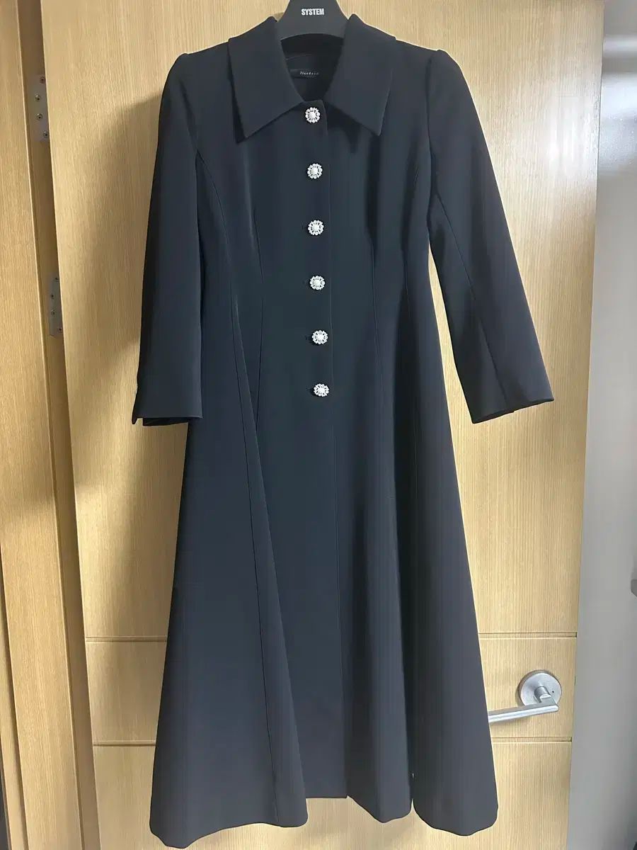 指数関数 ジュエルドレス 黒 s サイズ