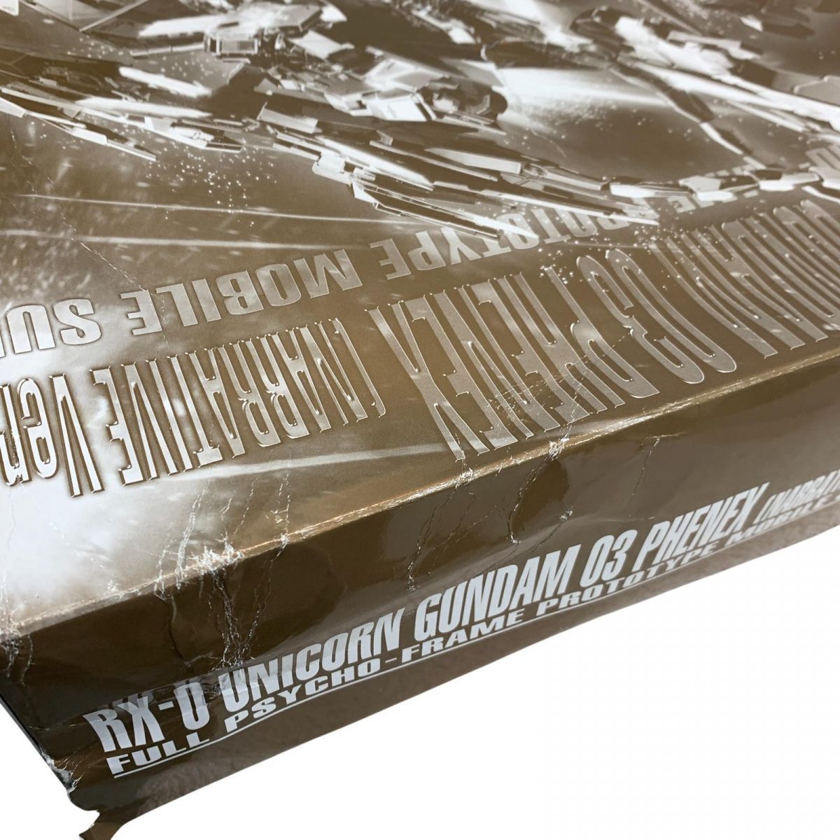 【お買い得】 ♥ ガンプラ BANDAI バンダイ MG 1|100 ユニコーンガンダム3号機 フェネクス ナラティブVer. BMK871216相 高価な