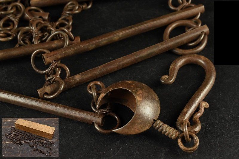 蔵A3309 古民具 古鉄 吊鎖 釣鎖 約245㎝ 時代