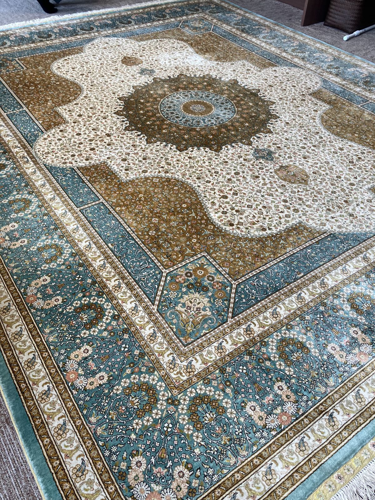 中国美術緞通 高密度260段タイプ 最高ランク 手織り絨毯 エクセル