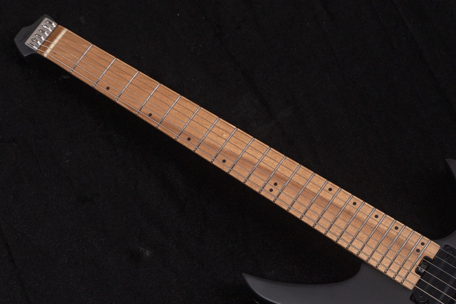 new】HEX Guitars / N500P Black - メルカリ