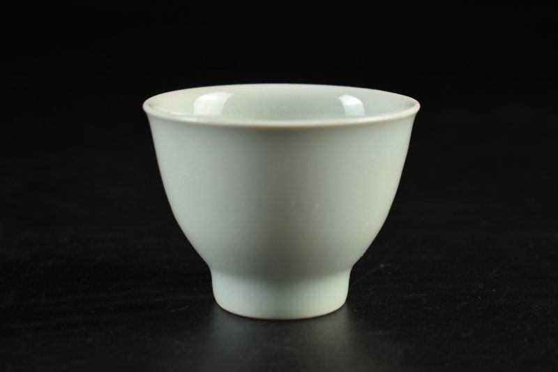 蔵A5488a 酔月陶苑 清水潤 萬古焼 青白磁 唐花文 煎茶碗揃 二十客 共箱 IMPECCABLEHEALTHCARESERVICES_COM