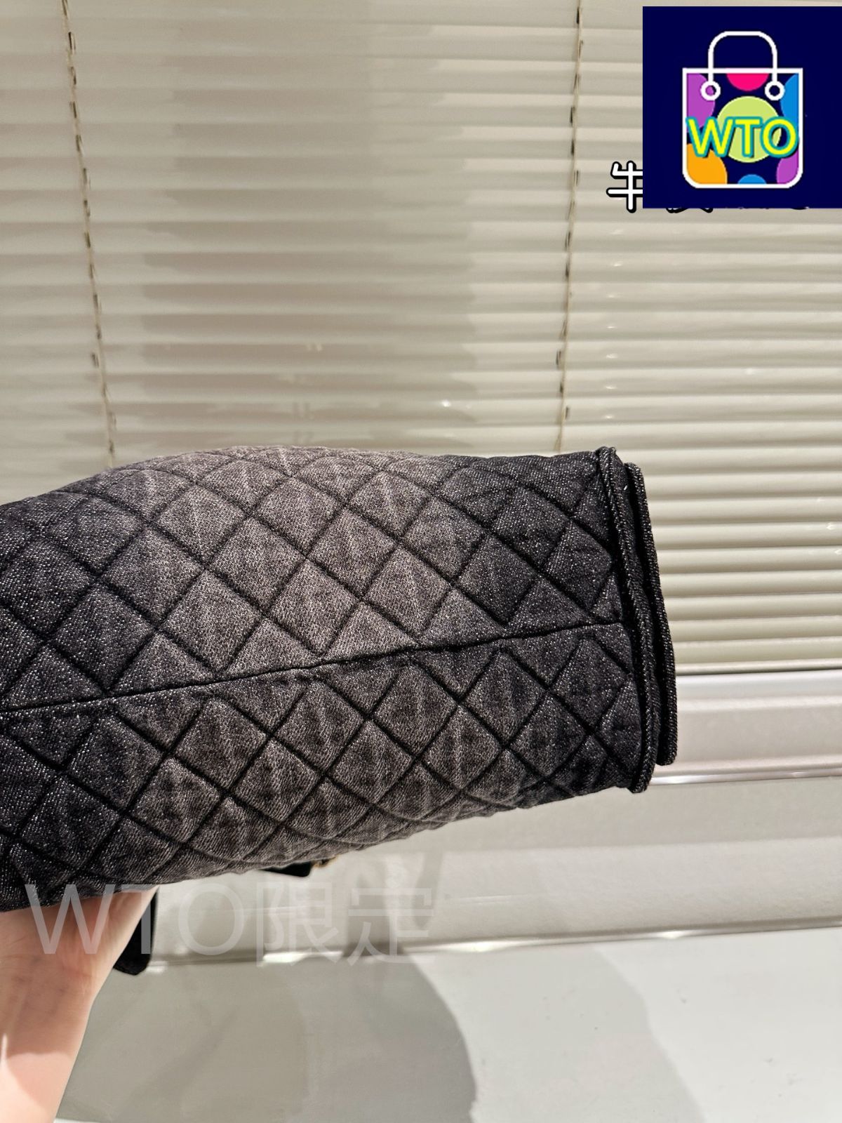 今日特価】Chanel 25s Black Gradient Denim Hobo / シャネル