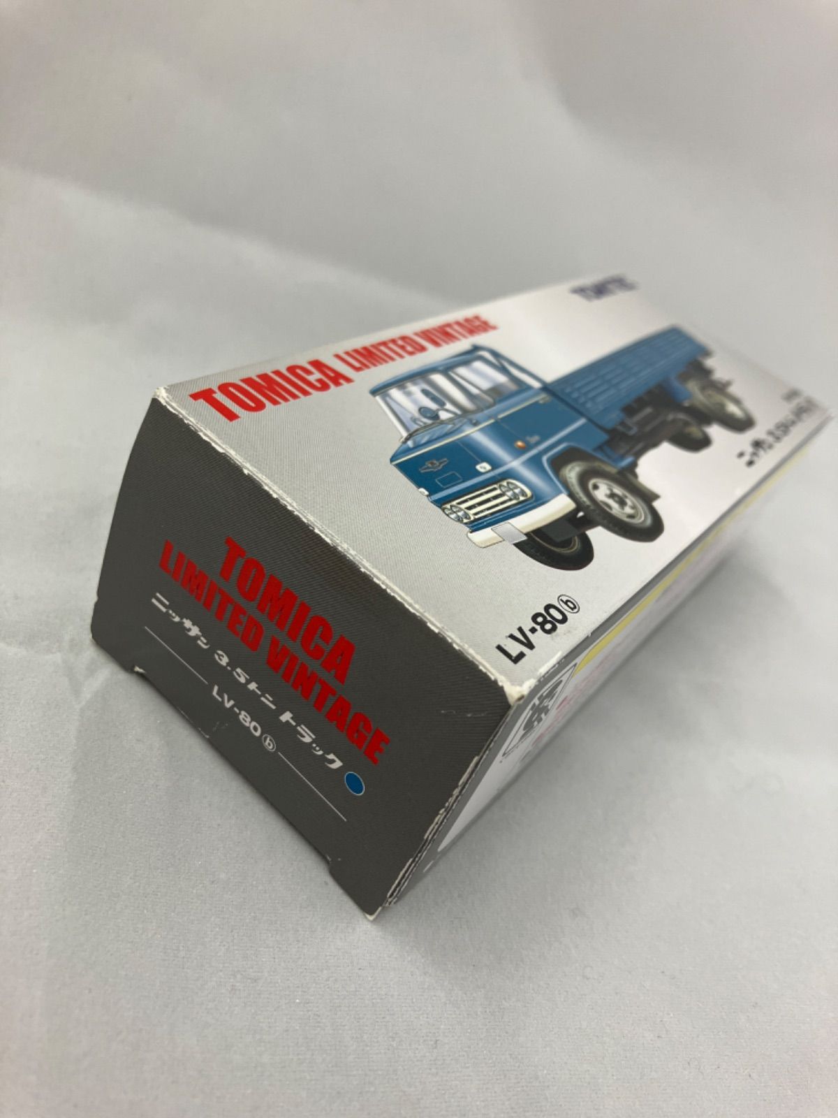 トミカ リミテッド ヴィンテージ ニッサン 3.5トン トラック LV-80