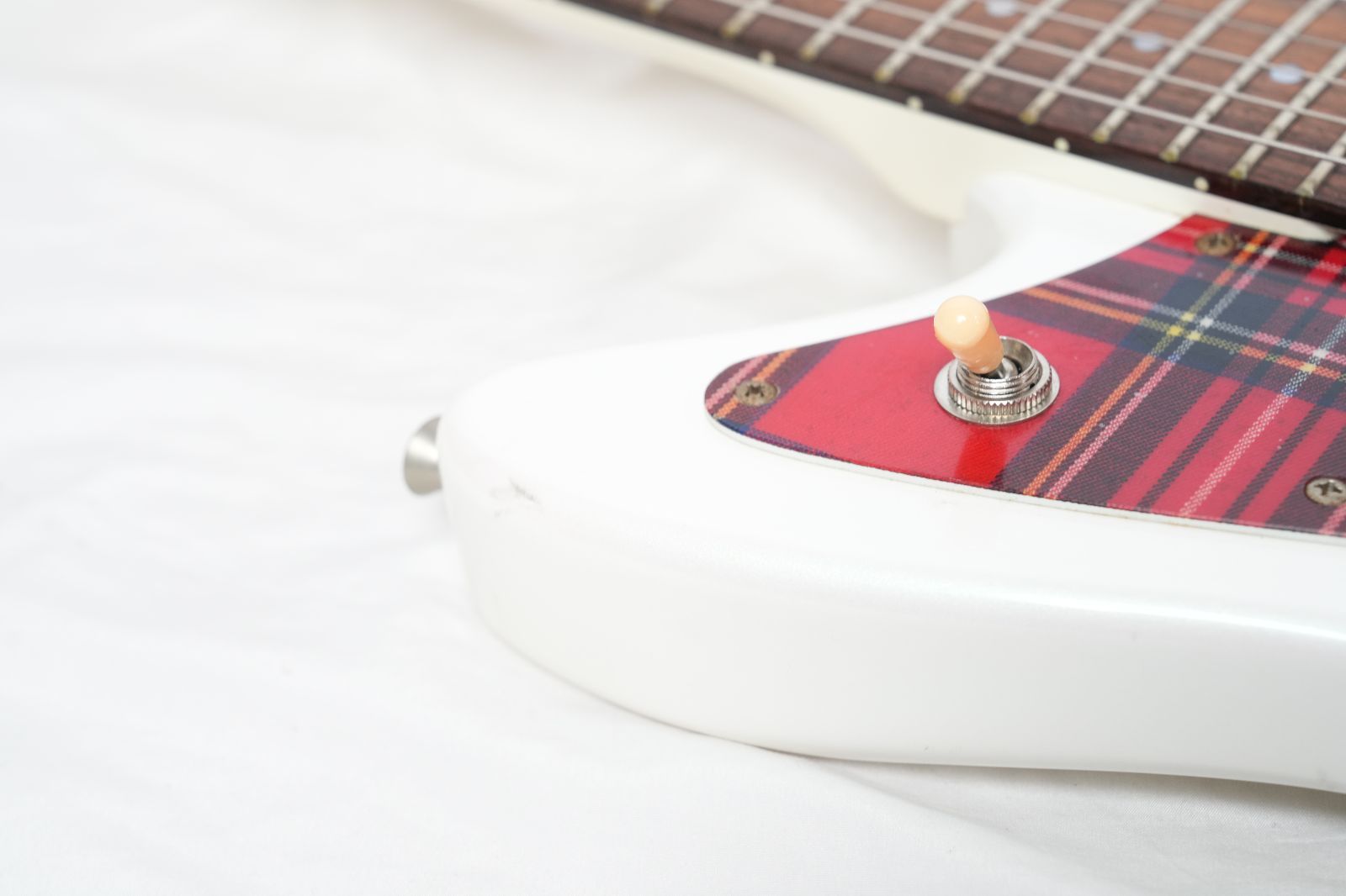 美品 希少品 FERNANDES 伊藤賢一モデル サイン入 zo-3 美品 希少品 FERNANDES 伊藤賢一モデル サイン入 zo-3 - メルカリ