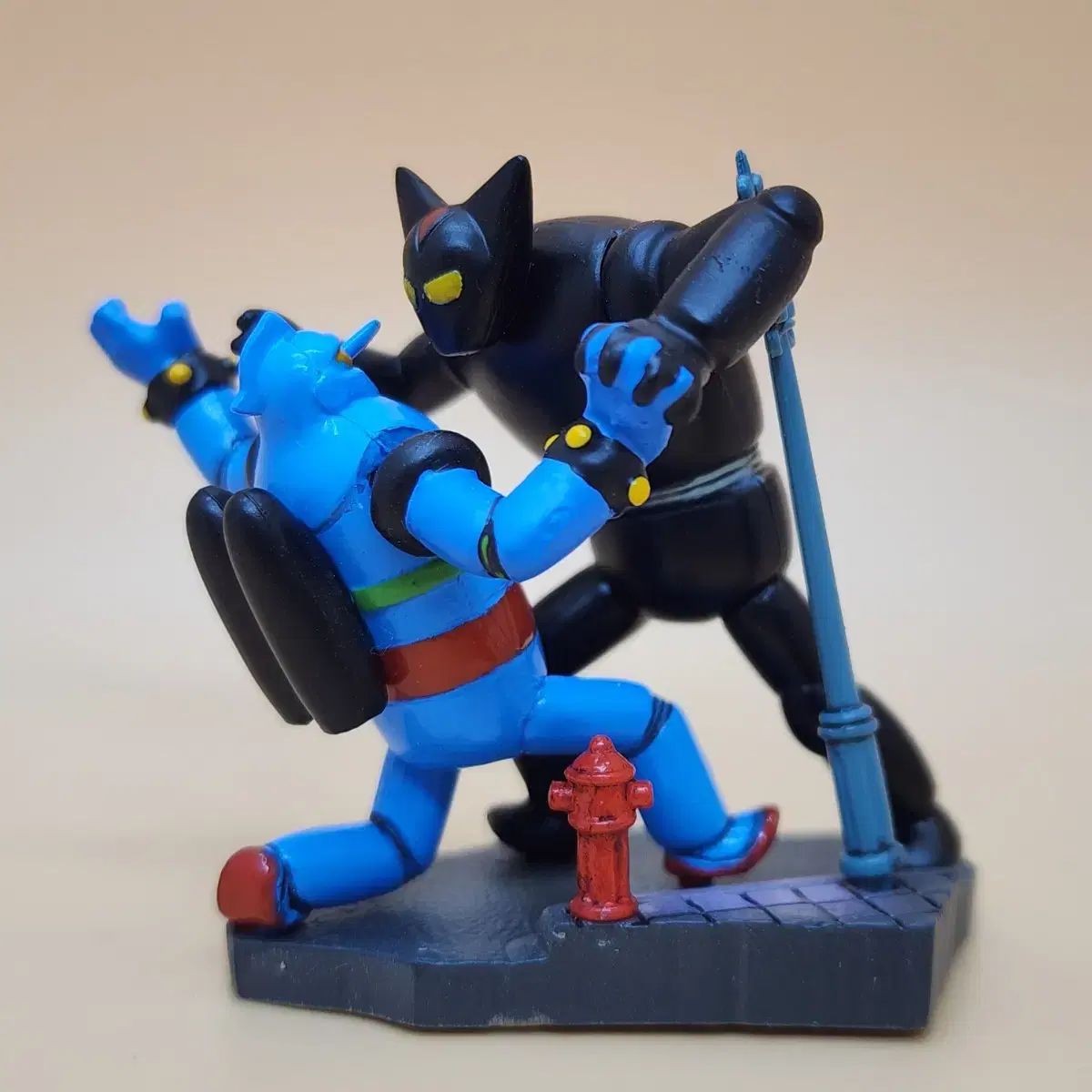 【雷市場（ポンジャン）商品韓国直送】 アイアンマン 28 サブパラグラフ ミニフィギュア グリコ タチュスリープ
