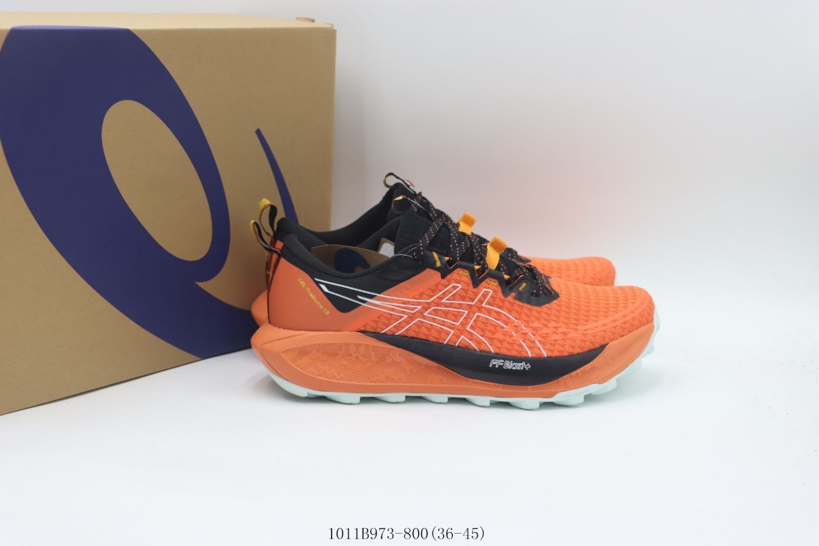 ASICS バレーボールシューズ ブラック/オレンジ♡ほぼ新品♡アシックス asics JOGGER X81 HONEY/BURGUNDY（アシックス ジョガー X81