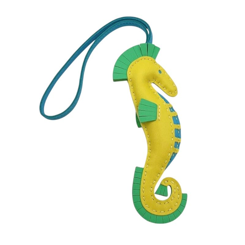 エルメス HERMES バッグチャーム イポ B刻印 2025年製 ライム|ヴェールコミック|ブルーアズティック アニョーミロ ユニセックス その他小物