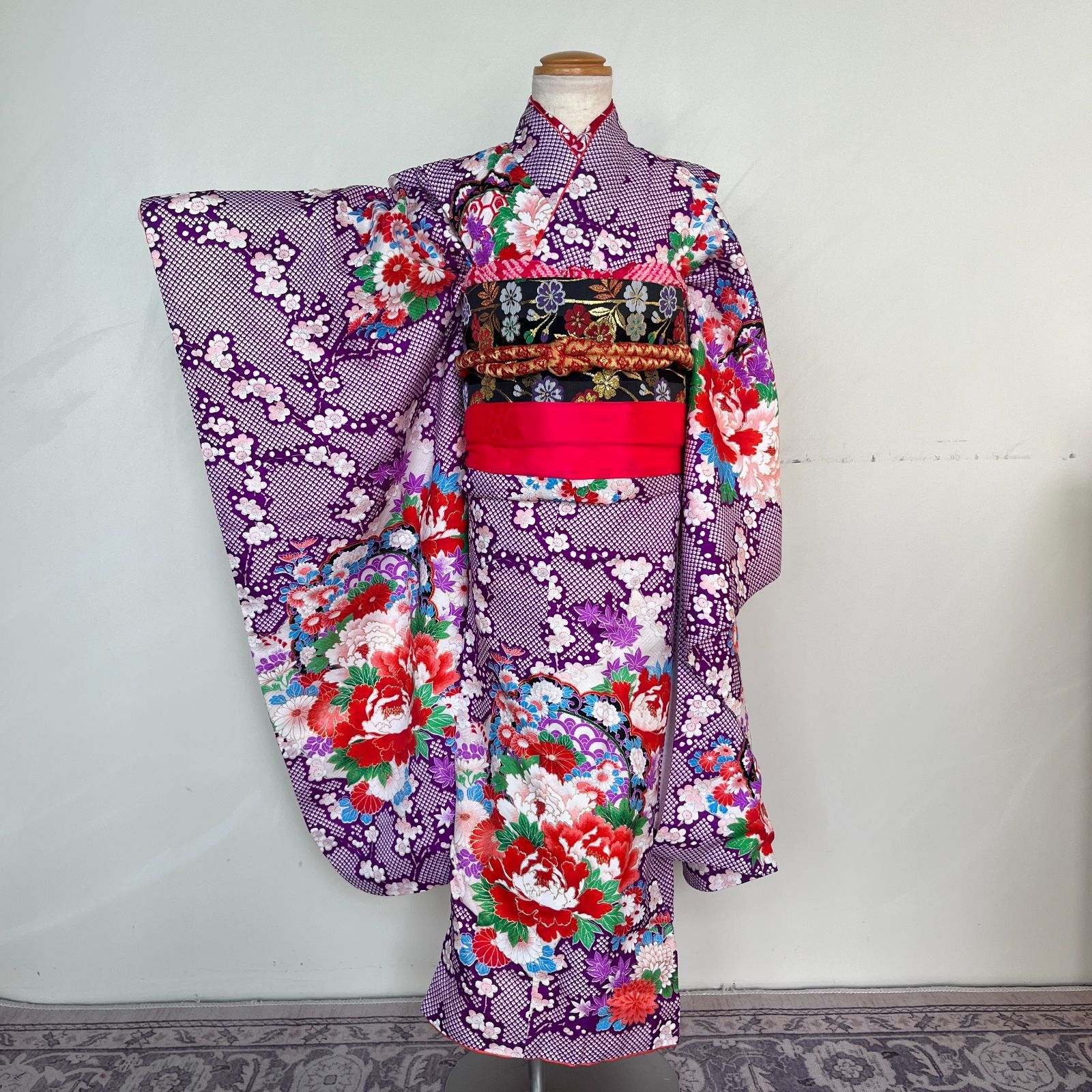 七五三着物七歳女児　正絹着物　襦袢　帯　帯揚げ　帯締め　かんざし　帯板等 七五三着物七歳女児 正絹着物 襦袢 帯 帯揚げ 帯締め かんざし