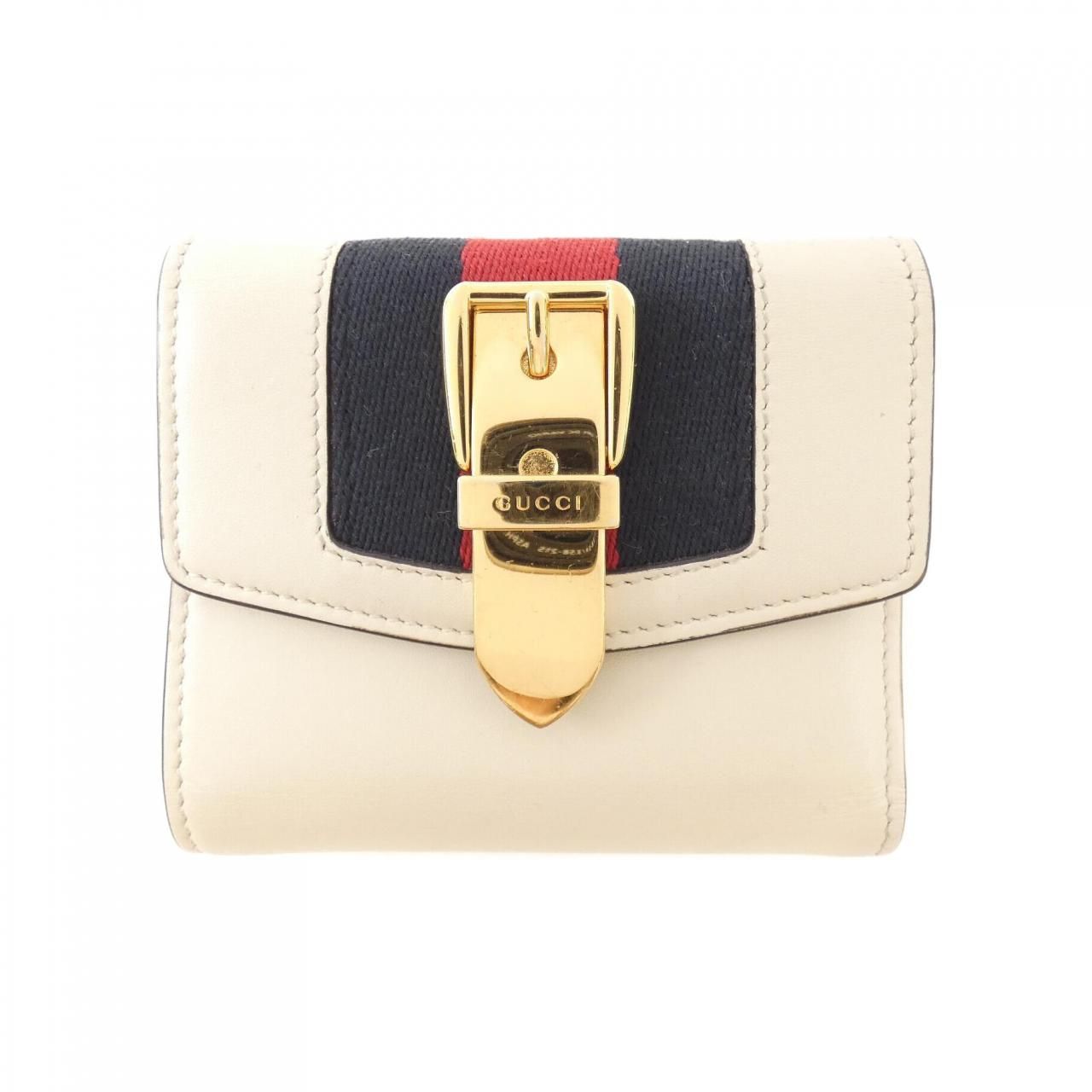グッチ SYLVIE 476081 CWLSG 財布
