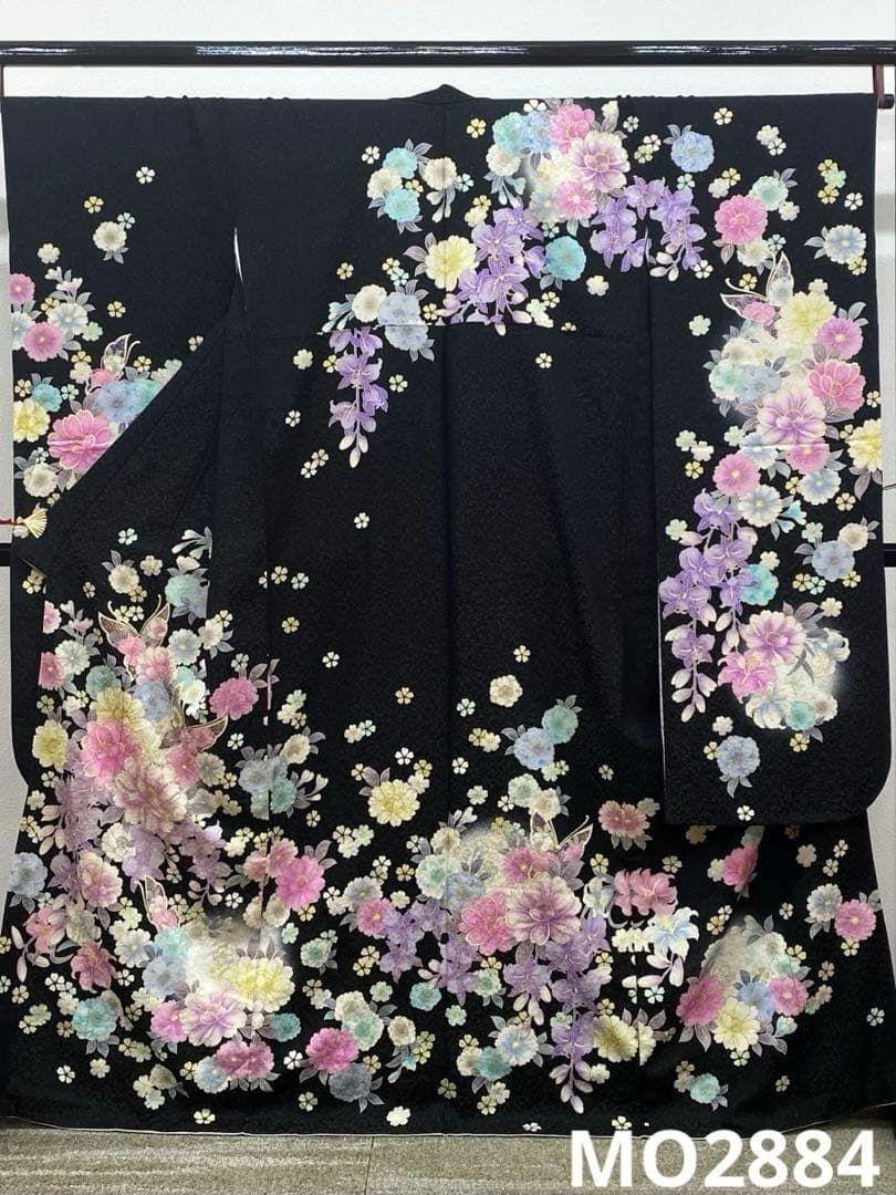 振袖 豪華 銀通し 金彩 紋意匠 ラインストーン 身丈165cm 撥水加工済