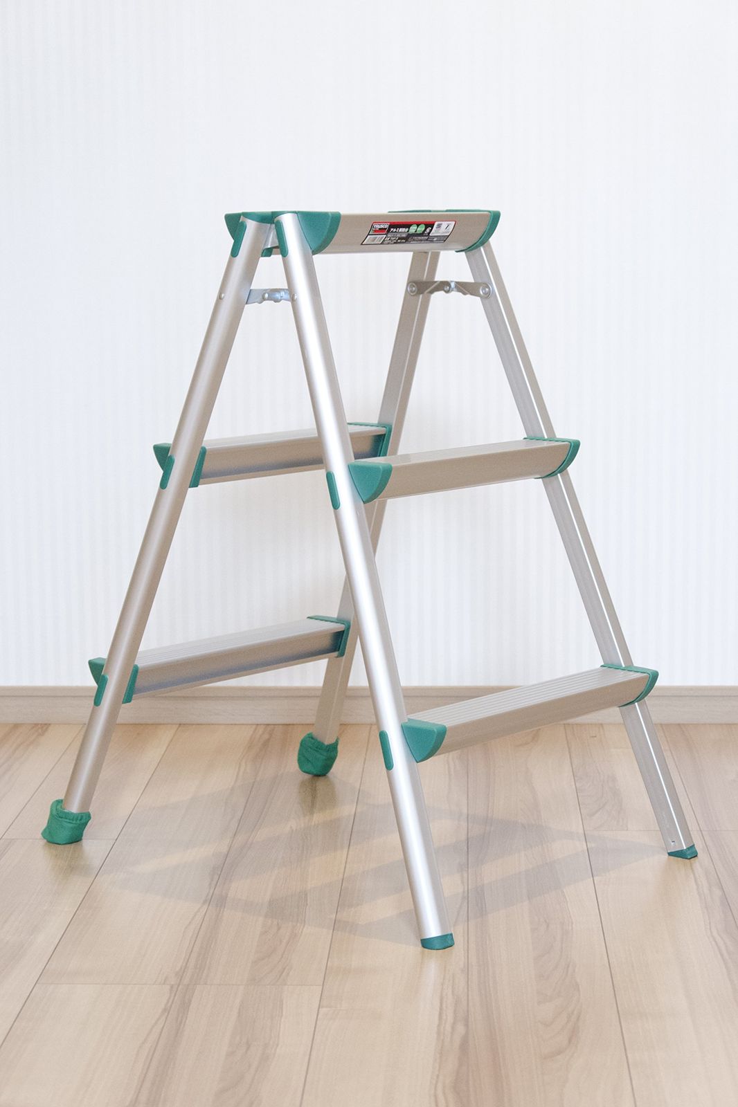 TRUSCO トラスコ アルミ製踏台 軽作業用 脚カバー付 3段 TAF-3