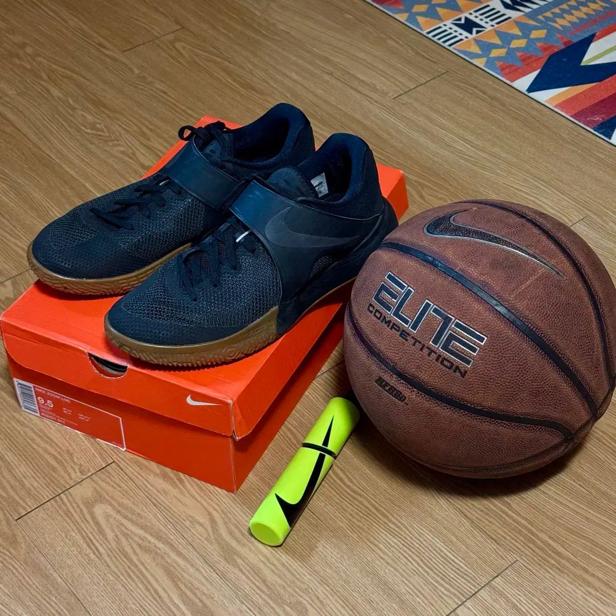 （ 275 ） NIKE(ナイキ) ズーム ライブ バスケットシューズ バスケットボール ボール ポンプ