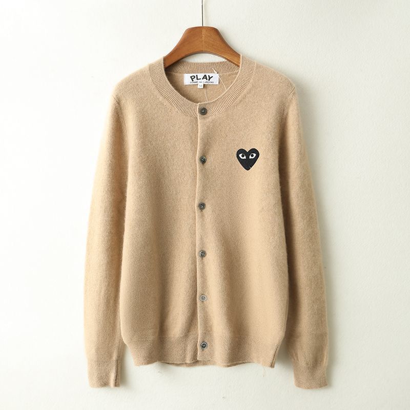 新品、未使用 人気 プレイコムデギャルソン カーディガン 3色選択可能  