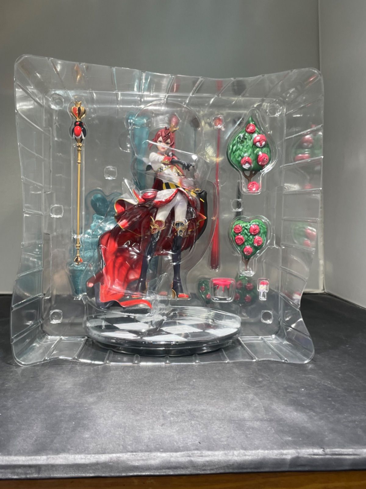 MMSCさん専用　ツイステフィギュアリドル特典付き ディズニー ツイステッドワンダーランド』 リドル・ローズハート