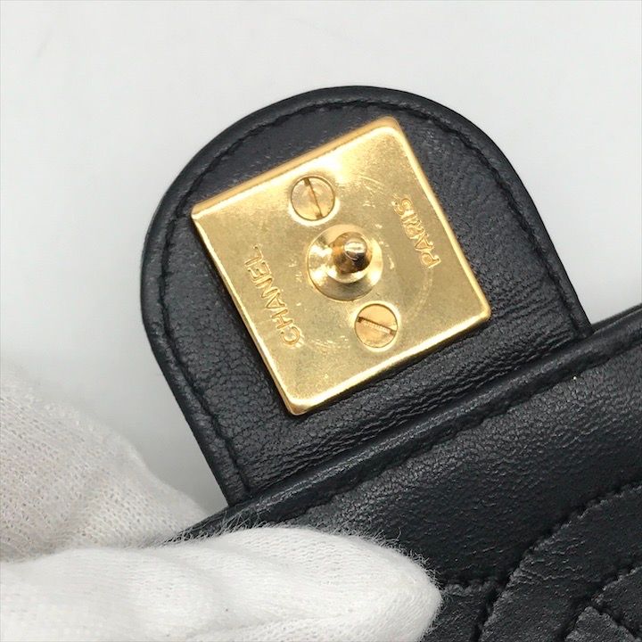 美品 CHANEL シャネル ココマーク ミニ マトラッセ ラムスキン プッシュロック チェーン ショルダー バッグ ブラック レディース a4916 美品 CHANEL シャネル ココマーク ミニ マトラッセ ラムスキン