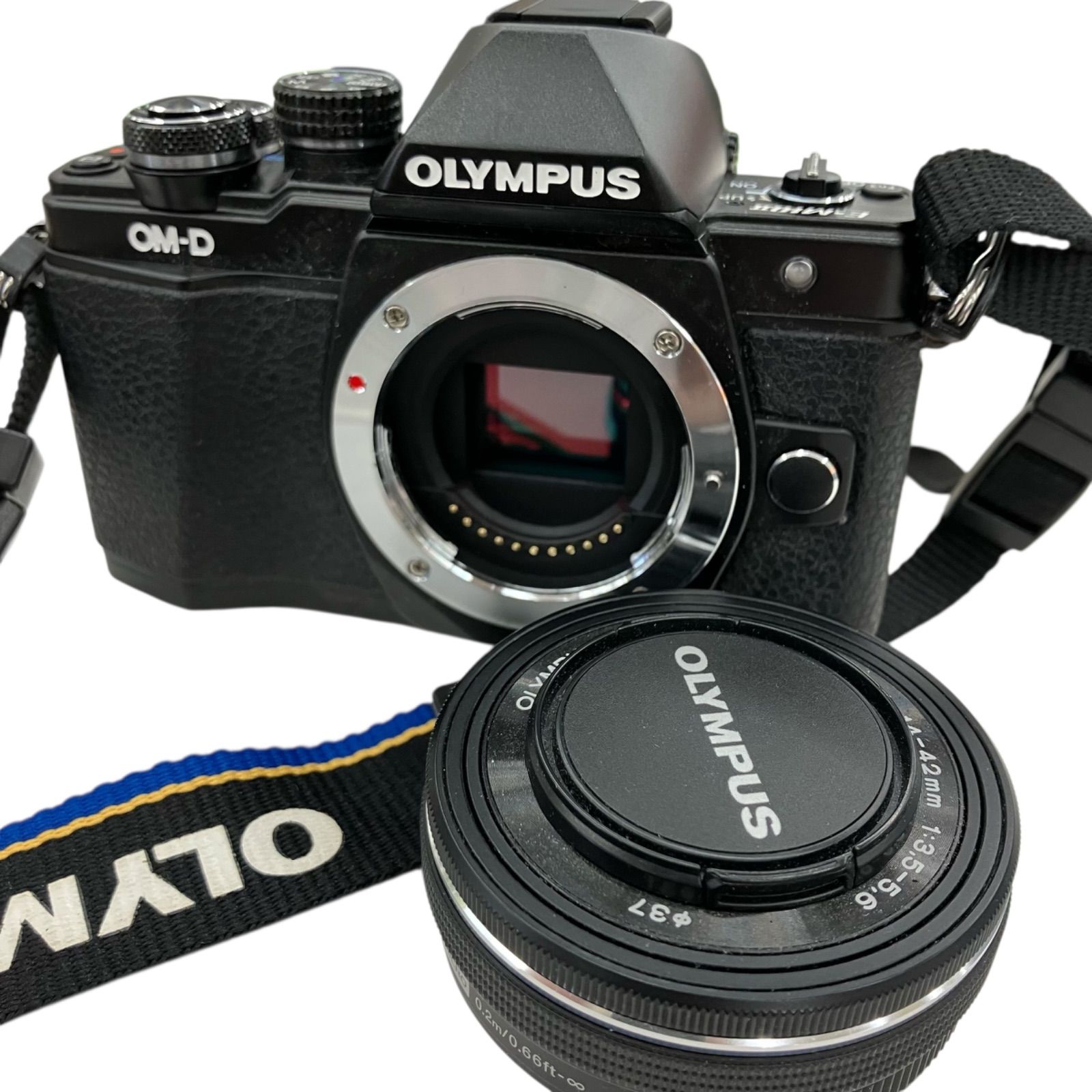 OLYMPUS OM-D