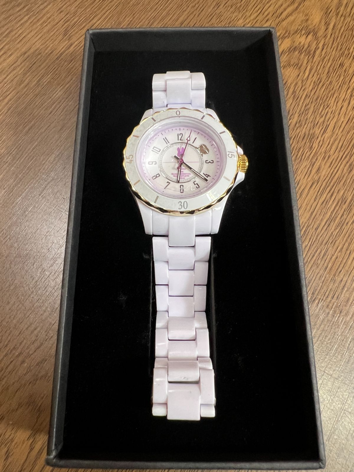 映画五等分の花嫁 中野二乃 腕時計 216/250 Amazon | 「五等分の花嫁∽/The Quintessential Quintuplet」5周年記念