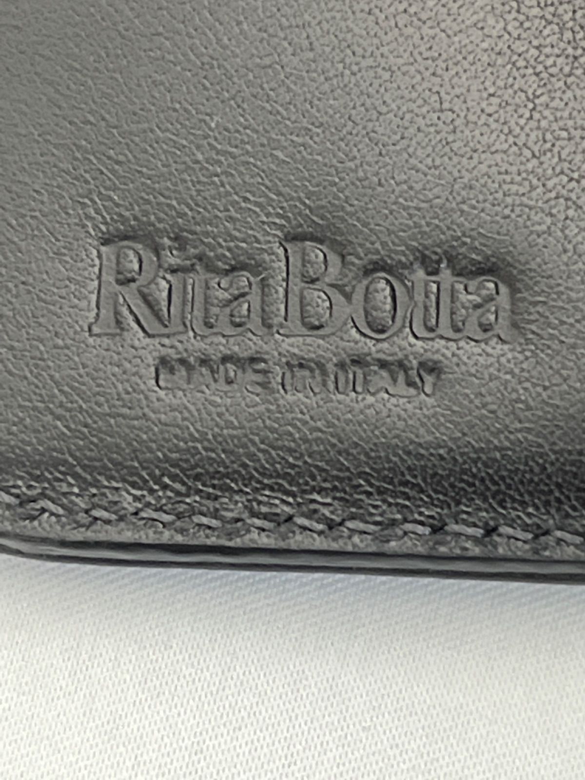 インテリア小物 本革/おしゃれ/RitaBotta（リタボッタ）折財布ジッパー